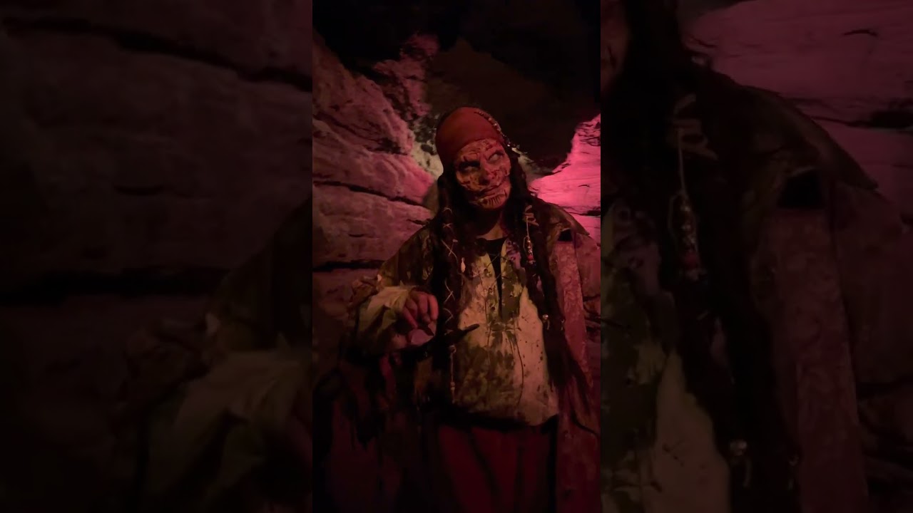 Soirée Disney Halloween - Adventureland (Adventure Isle & Skull Rock)